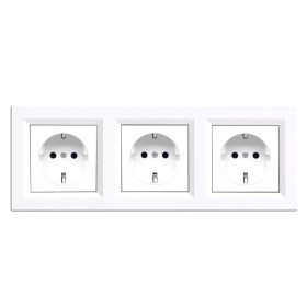 Nova III földelt dugalj  fehér kerettel