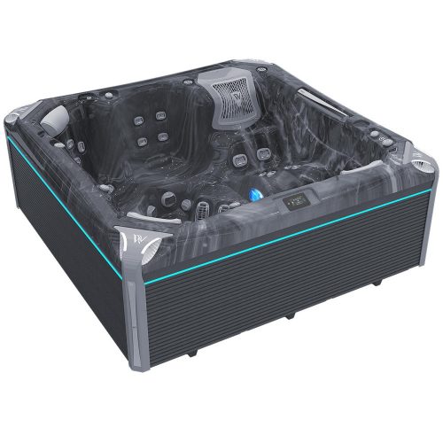 Kilimanjaro PeakLife Premium jakuzzi Storm clouds
