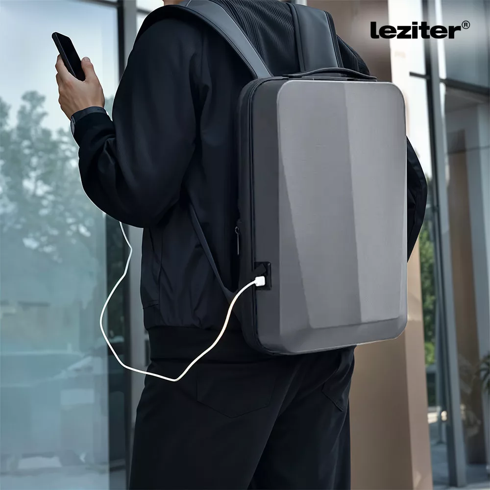 Leziter Rucsac pentru laptop Axen ranforsat cu USB